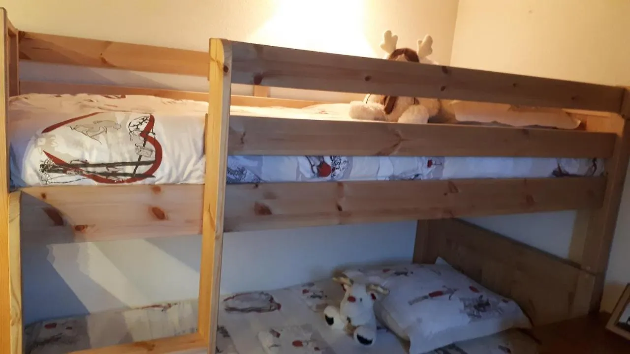 Vue Magnifique: Duplex Ski Retreat with Garage and Wi-Fi Saint-Gervais-les-Bains France