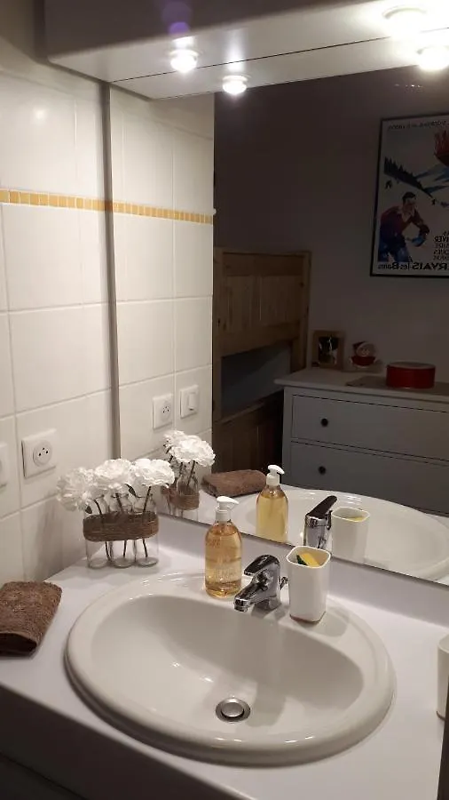 Apartment Vue Magnifique: Duplex Ski Retreat with Garage and Wi-Fi Saint-Gervais-les-Bains France